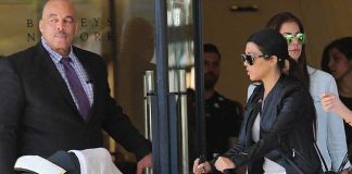 Kourtney Kardashian Artık Sadece Bebeği ile İlgileniyor Kourtney Kardashian Artık Sadece Bebeği ile İlgileniyor