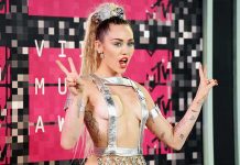 2015 MTV VMA – Kırmızı Halı: Miley Cyrus ve Diğerleri 2015 MTV VMA - Kırmızı Halı: Miley Cyrus ve Diğerleri