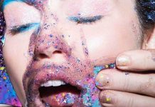 Miley Cyrus’tan ‘YUH!’ Dedirten Klip miley-cyrus-dan-yuh-dedirten-klip